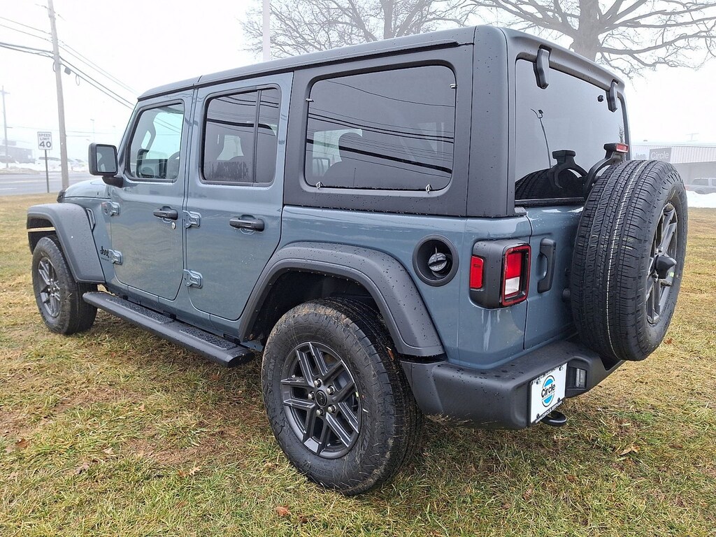 New 2026 Jeep Wrangler 4-DOOR SPORT S Sport Utility