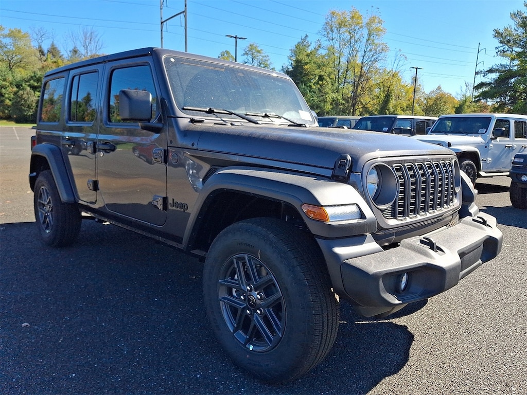 New 2026 Jeep Wrangler 4-DOOR SPORT S Sport Utility