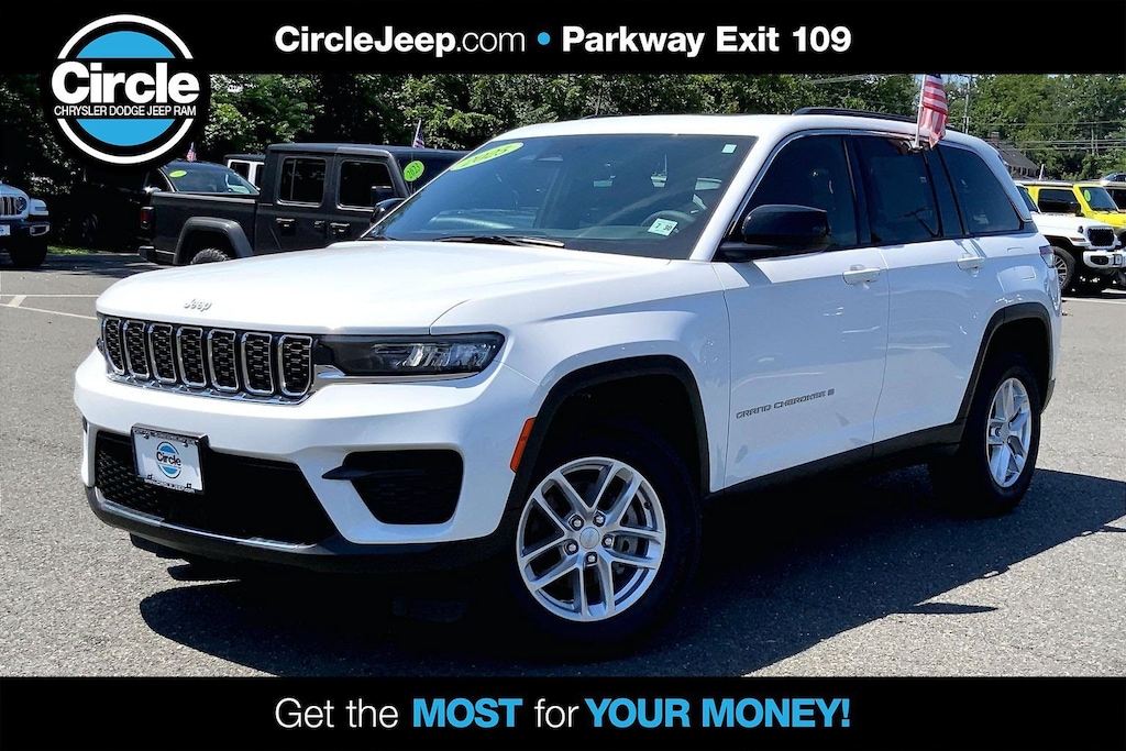 Certified 2025 Jeep Grand Cherokee Laredo SUV