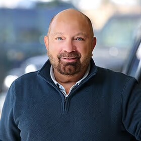 Staff member Ron Graybush from ID_6f91d6