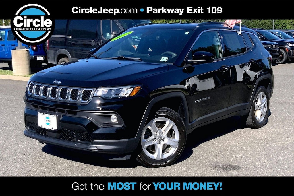Used 2023 Jeep Compass Latitude SUV