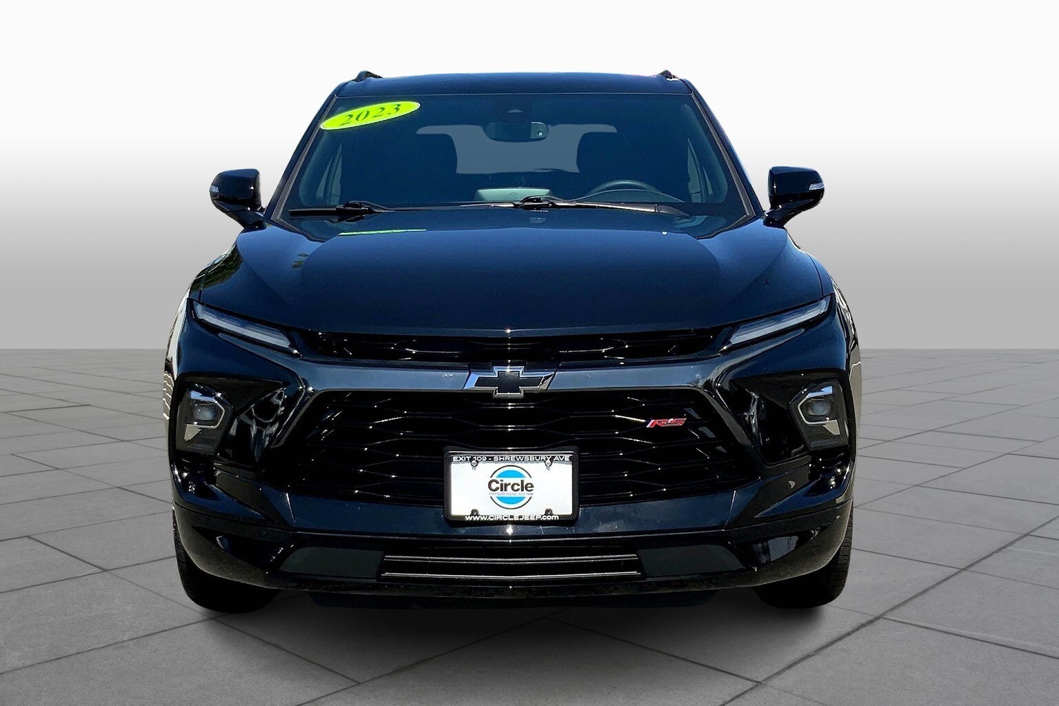 2023 Chevrolet Blazer RS photo 2