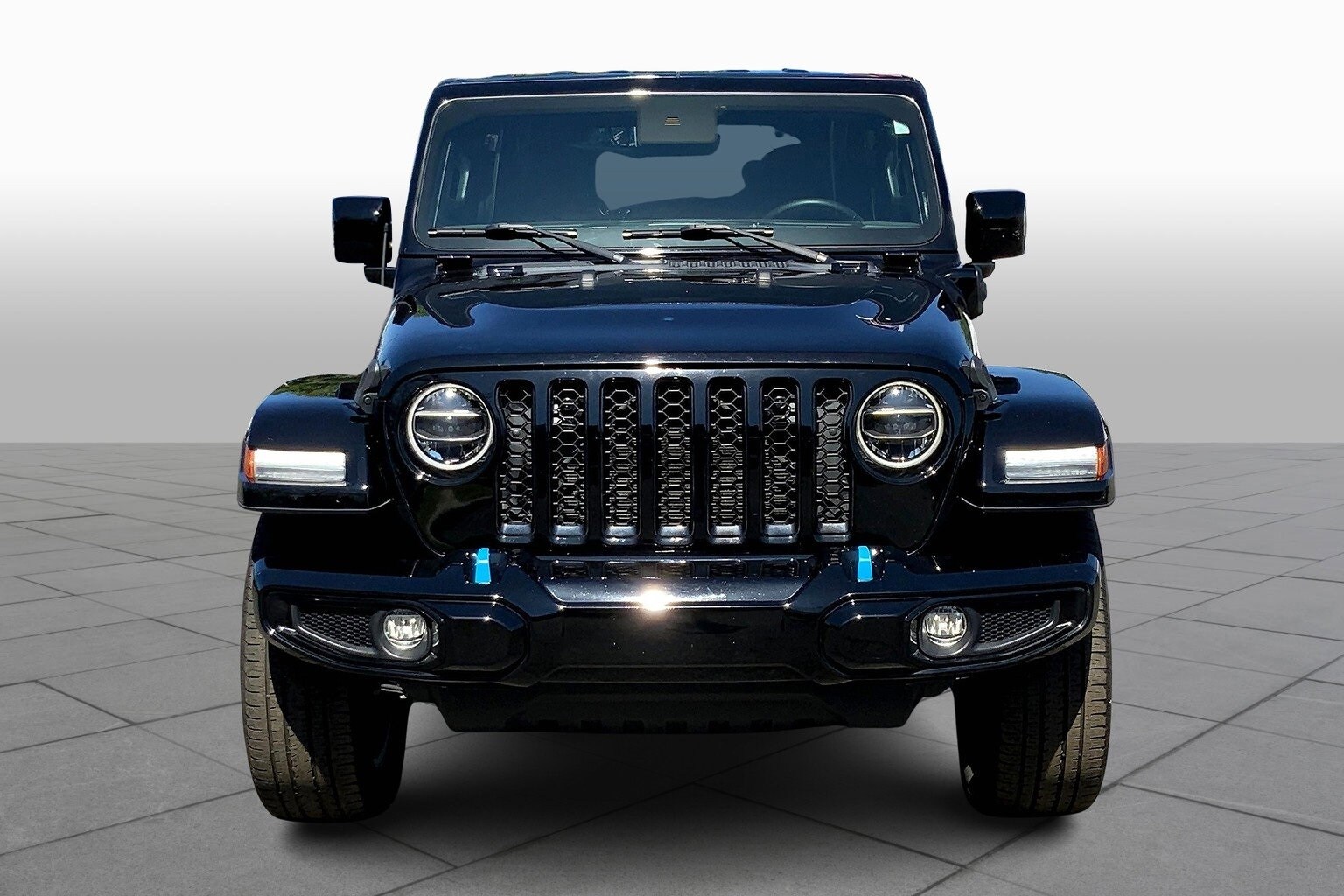 2022 Jeep Wrangler Unlimited 4xe Sahara High Altitude photo 2