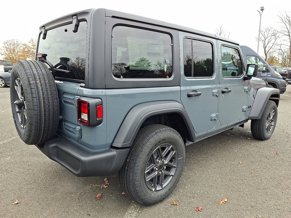 New 2026 Jeep Wrangler 4-DOOR SPORT S Sport Utility