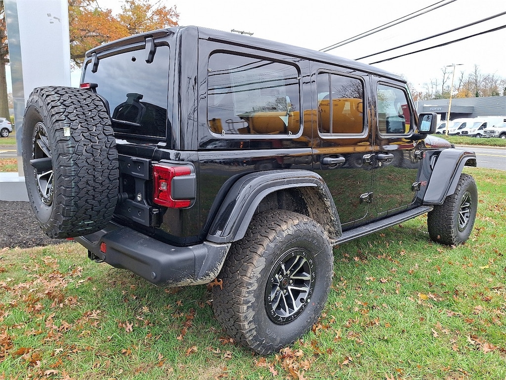 New 2026 Jeep Wrangler 4-DOOR RUBICON X Sport Utility