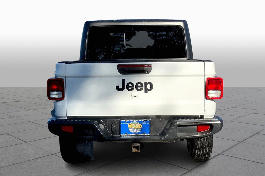 Used 2020 Jeep Gladiator Sport Truck Crew Cab