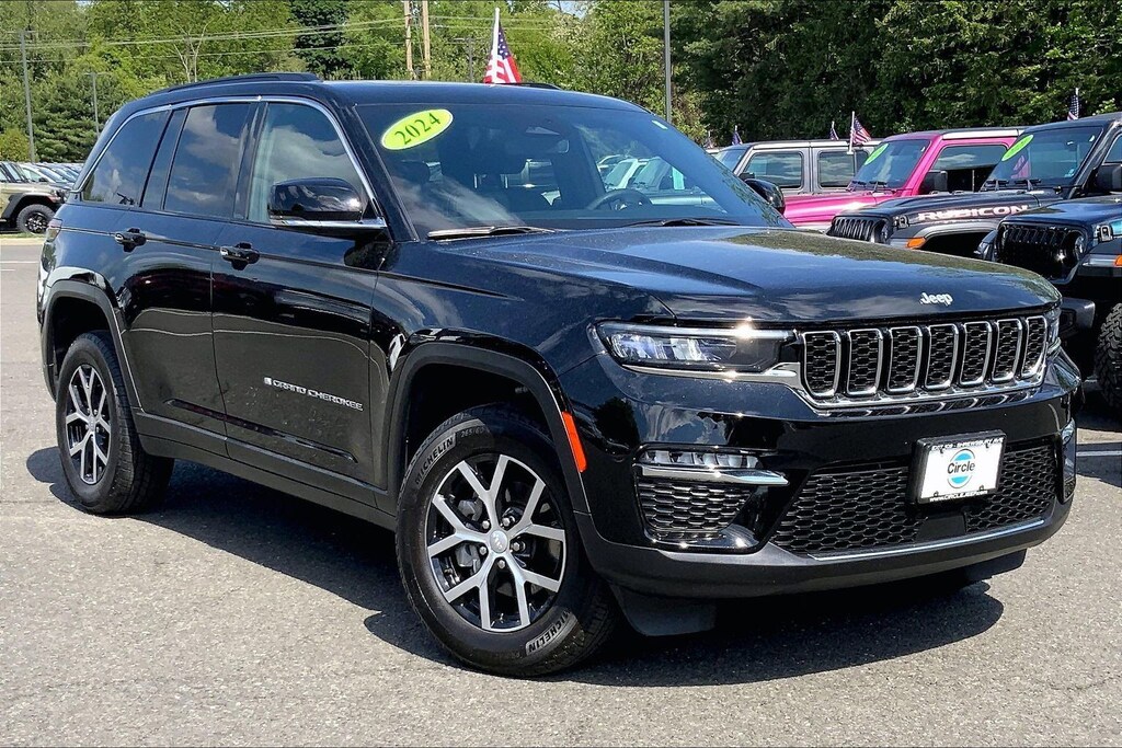 Used 2024 Jeep Grand Cherokee Limited SUV
