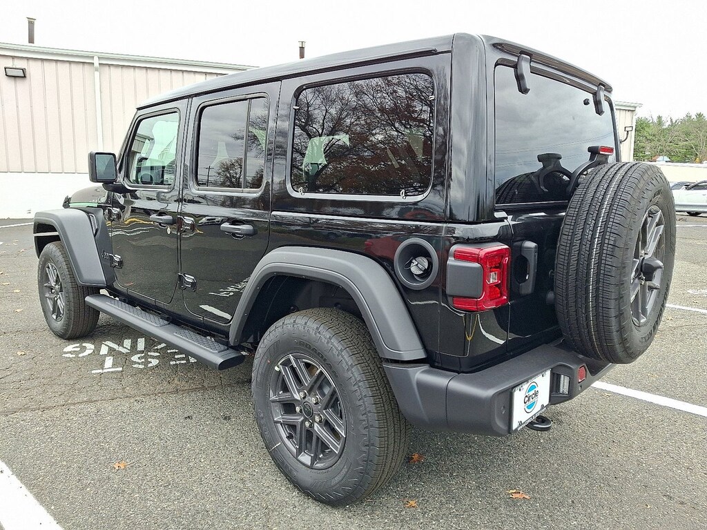 New 2026 Jeep Wrangler 4-DOOR SPORT S Sport Utility