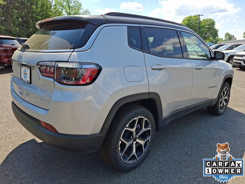 New 2026 Jeep Compass LIMITED 4X4 Sport Utility