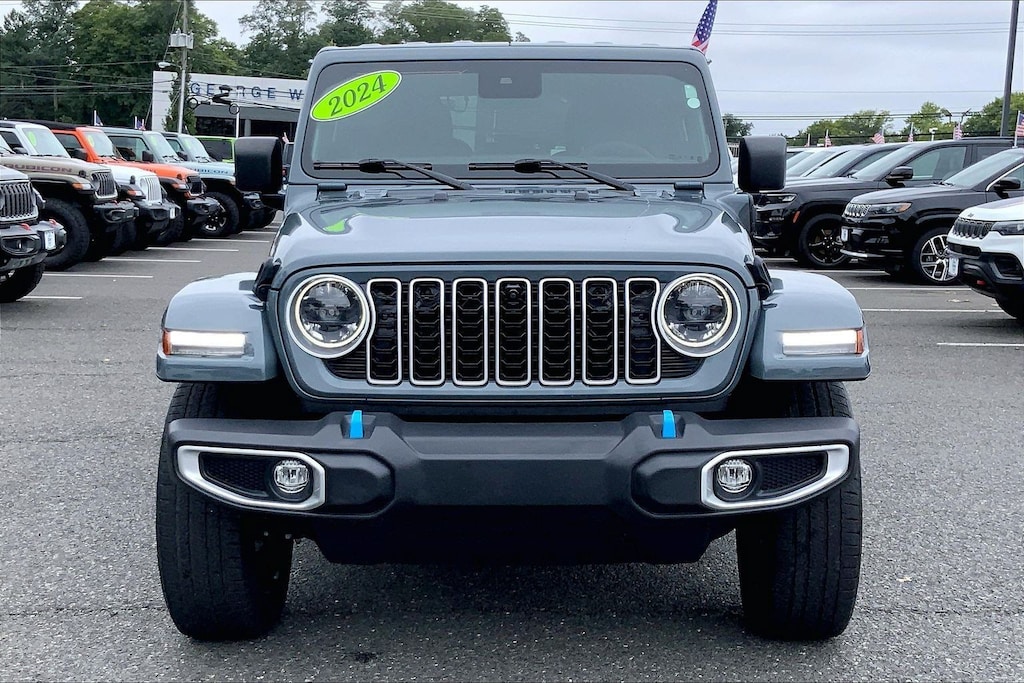 Used 2024 Jeep Wrangler 4xe Sahara SUV