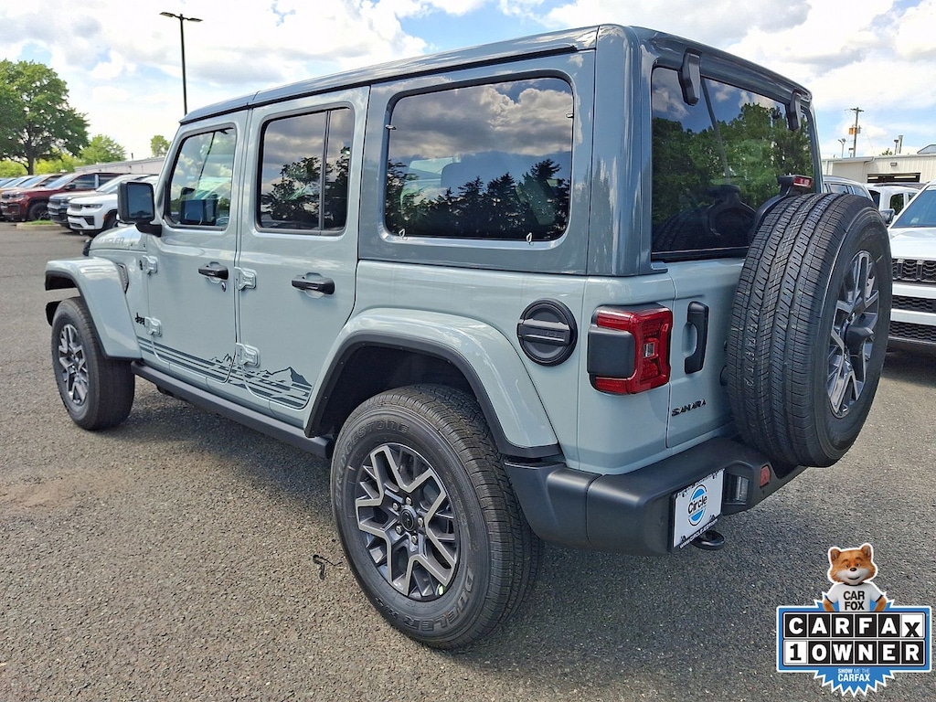 New 2026 Jeep Wrangler 4-DOOR SAHARA Sport Utility