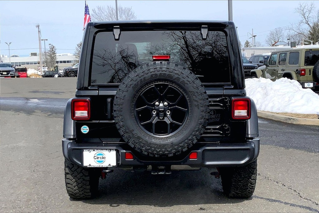Used 2024 Jeep Wrangler Sport SUV