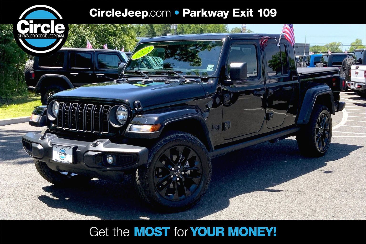 2024 Jeep Gladiator Nighthawk Auto's photo