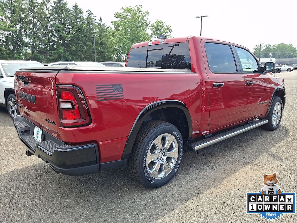 New 2026 Ram 1500 BIG HORN CREW CAB 4X4 5'7 BOX Pickup