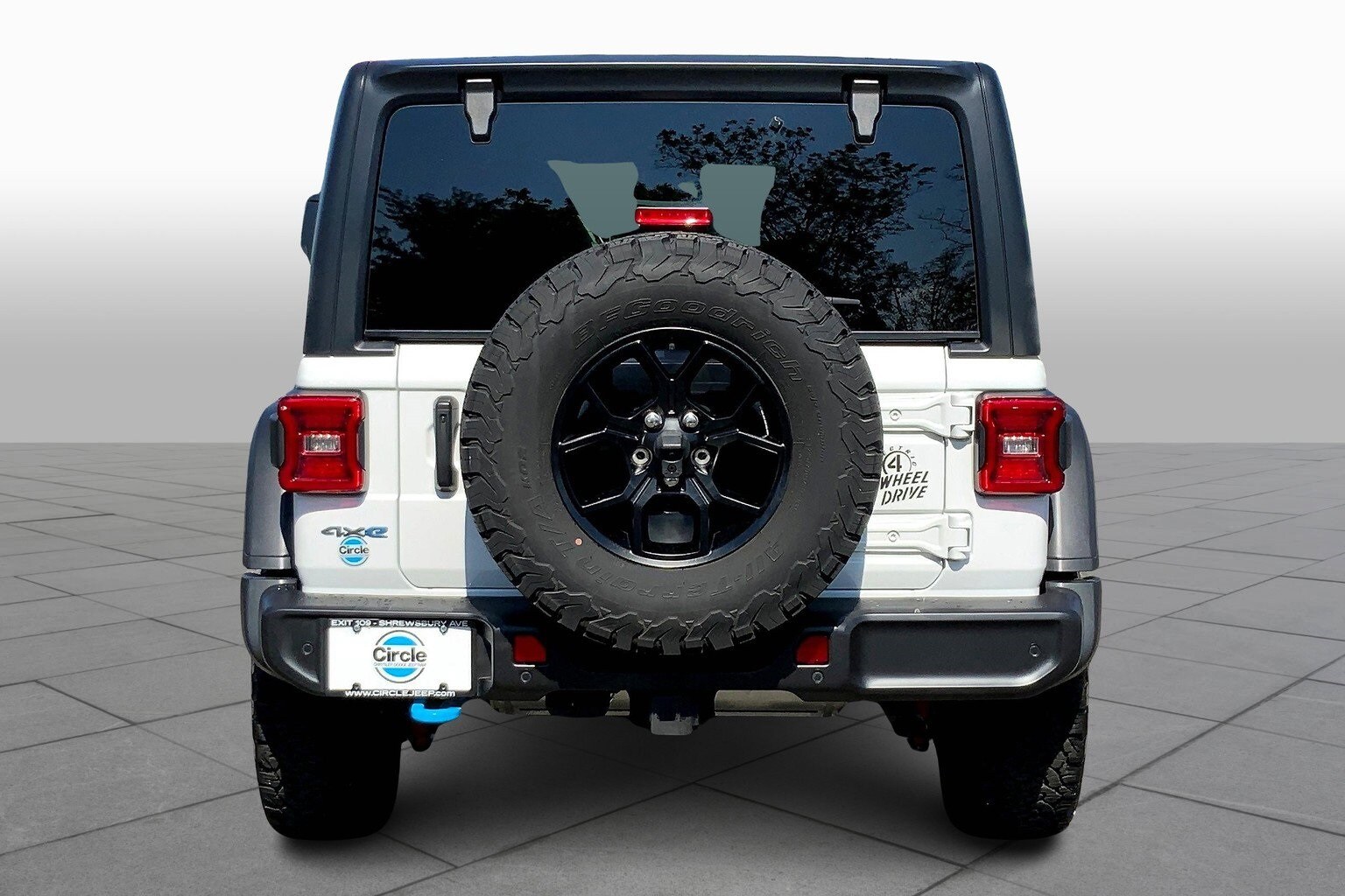 2024 Jeep Wrangler 4xe Willys photo 4
