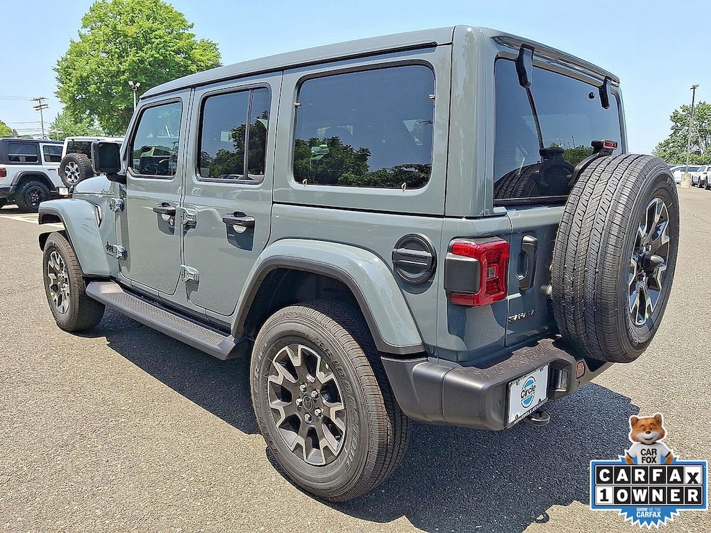 New 2026 Jeep Wrangler 4-DOOR SAHARA Sport Utility