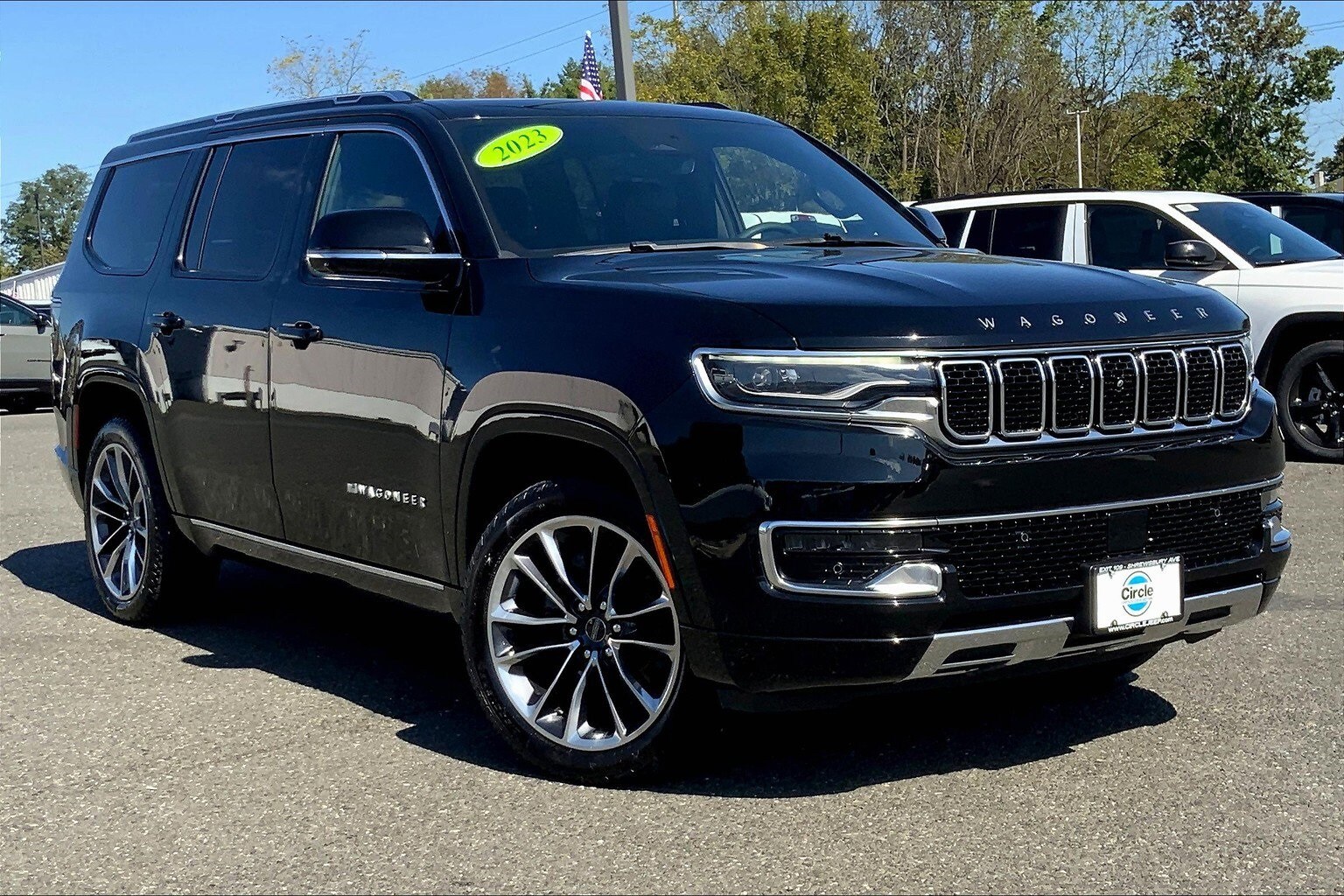 2023 Jeep Wagoneer Series III photo 2