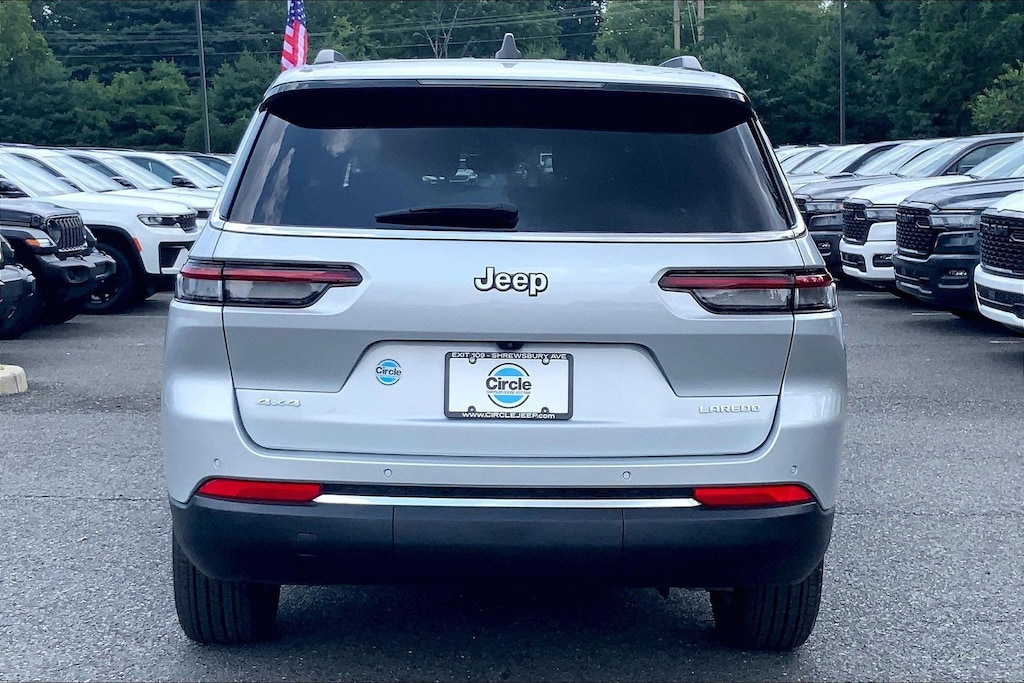 Certified 2024 Jeep Grand Cherokee L Laredo SUV