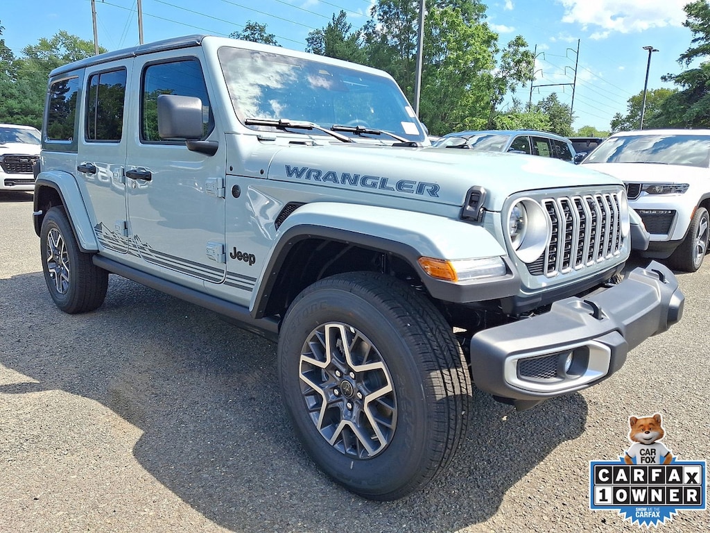 New 2026 Jeep Wrangler 4-DOOR SAHARA Sport Utility