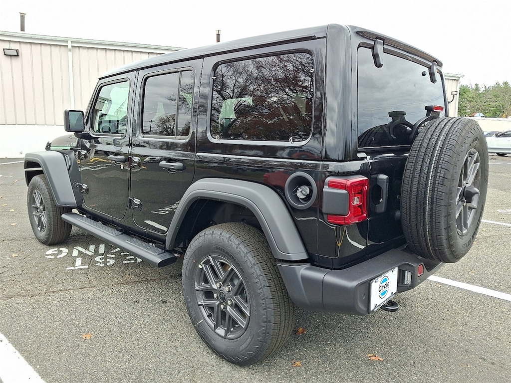 New 2026 Jeep Wrangler 4-DOOR SPORT S Sport Utility