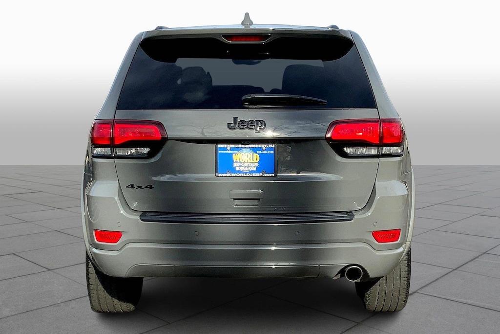 Used 2020 Jeep Grand Cherokee Laredo SUV