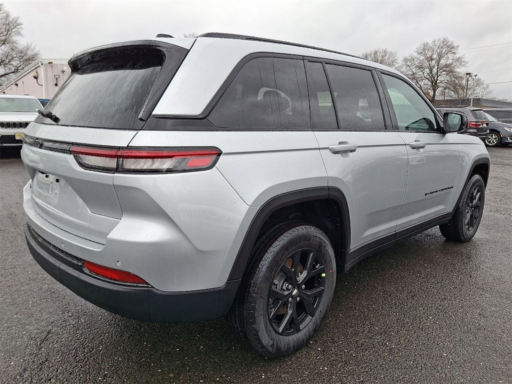 New 2025 Jeep Grand Cherokee ALTITUDE X 4X4 Sport Utility