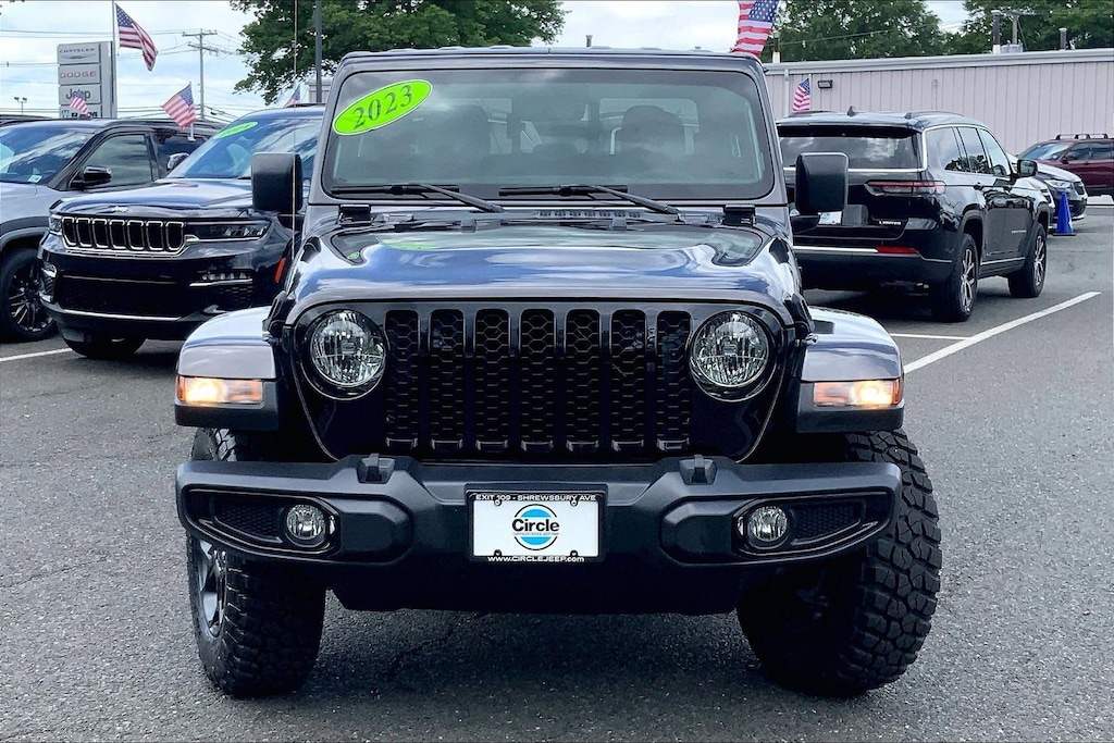 Certified 2023 Jeep Gladiator Sport Truck Crew Cab