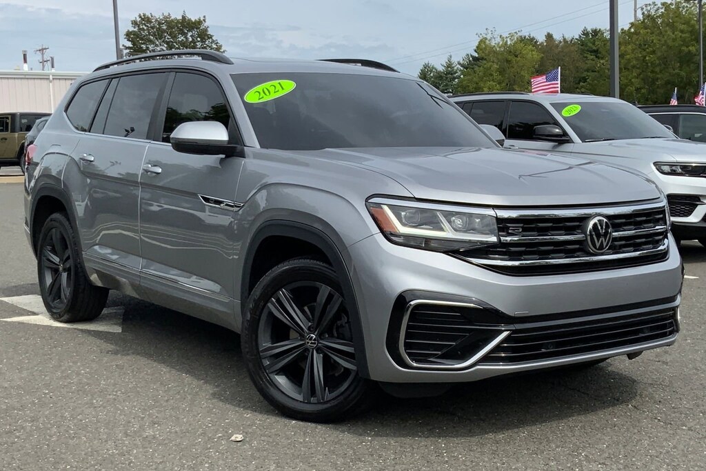 Used 2021 Volkswagen Atlas 3.6L V6 SE w/Technology R-Line 4MOTION SUV