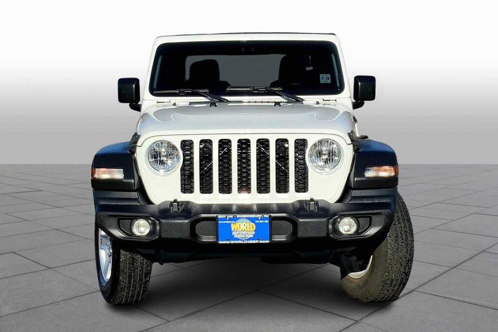 Used 2020 Jeep Gladiator Sport Truck Crew Cab