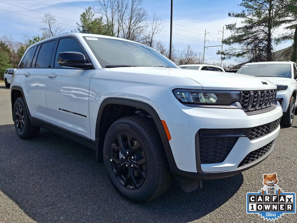 New 2026 Jeep Grand Cherokee LAREDO ALTITUDE 4X4 Sport Utility