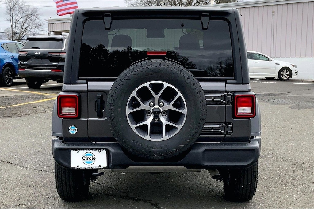 Certified 2025 Jeep Wrangler Sport SUV