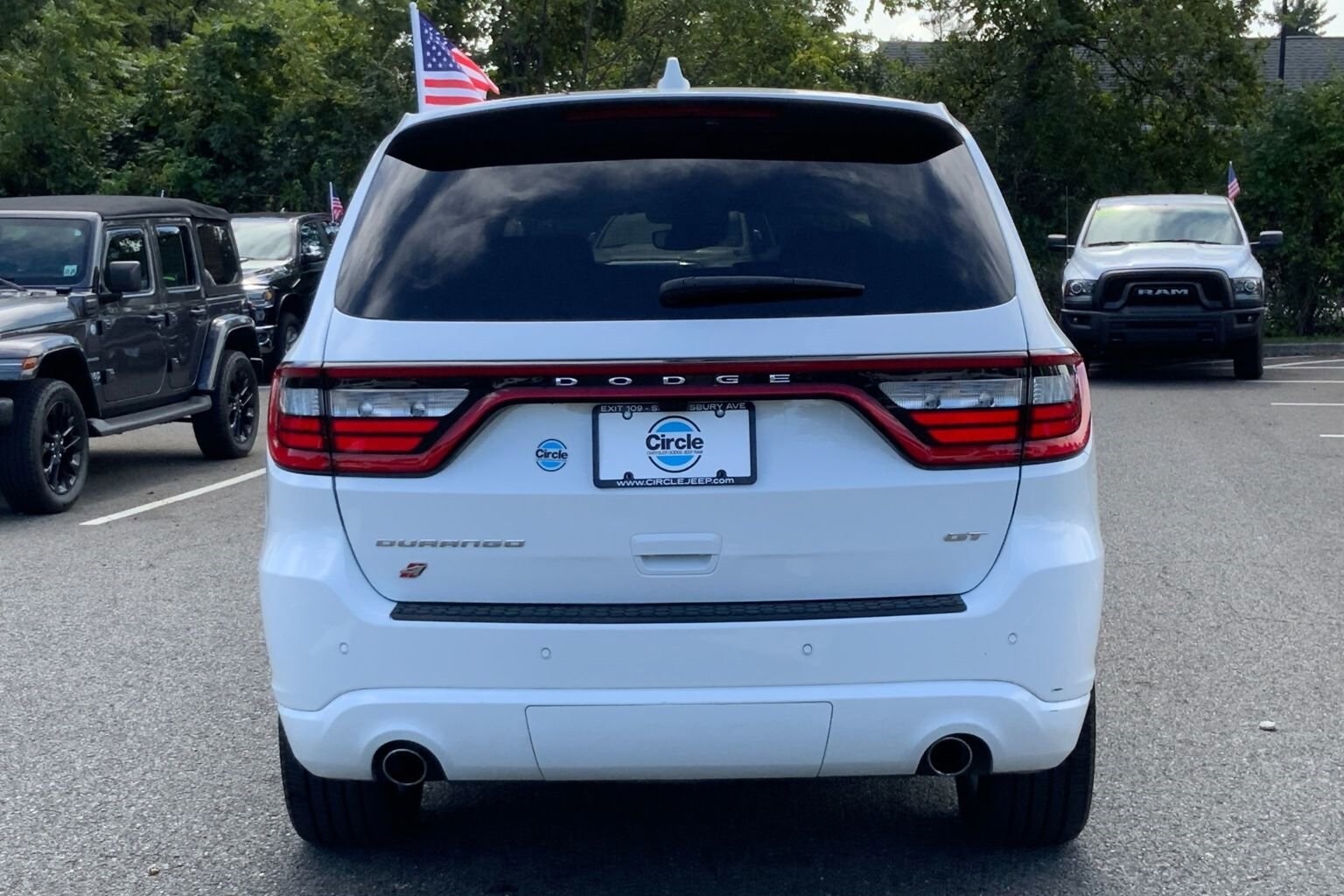 2022 Dodge Durango GT Plus photo 3