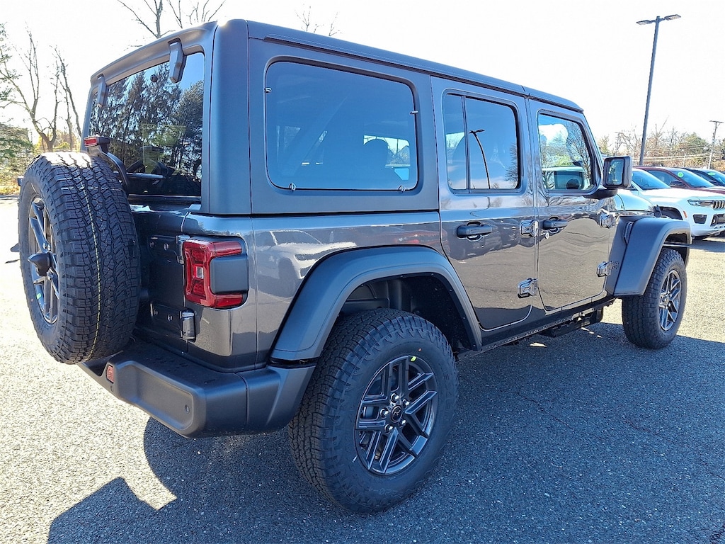 New 2026 Jeep Wrangler 4-DOOR SPORT S Sport Utility