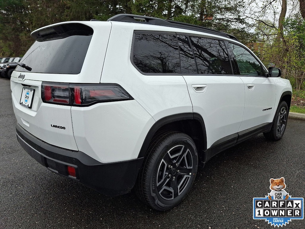 New 2026 Jeep Cherokee LAREDO 4X4 Sport Utility