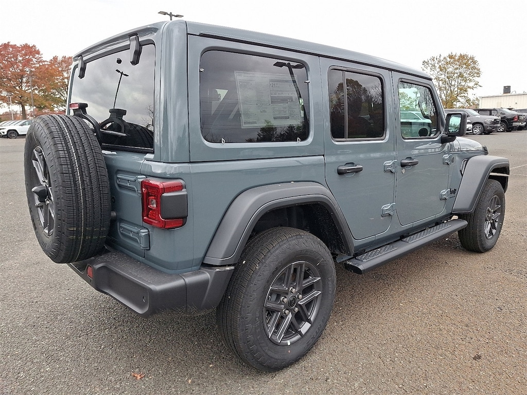 New 2026 Jeep Wrangler 4-DOOR SPORT S Sport Utility