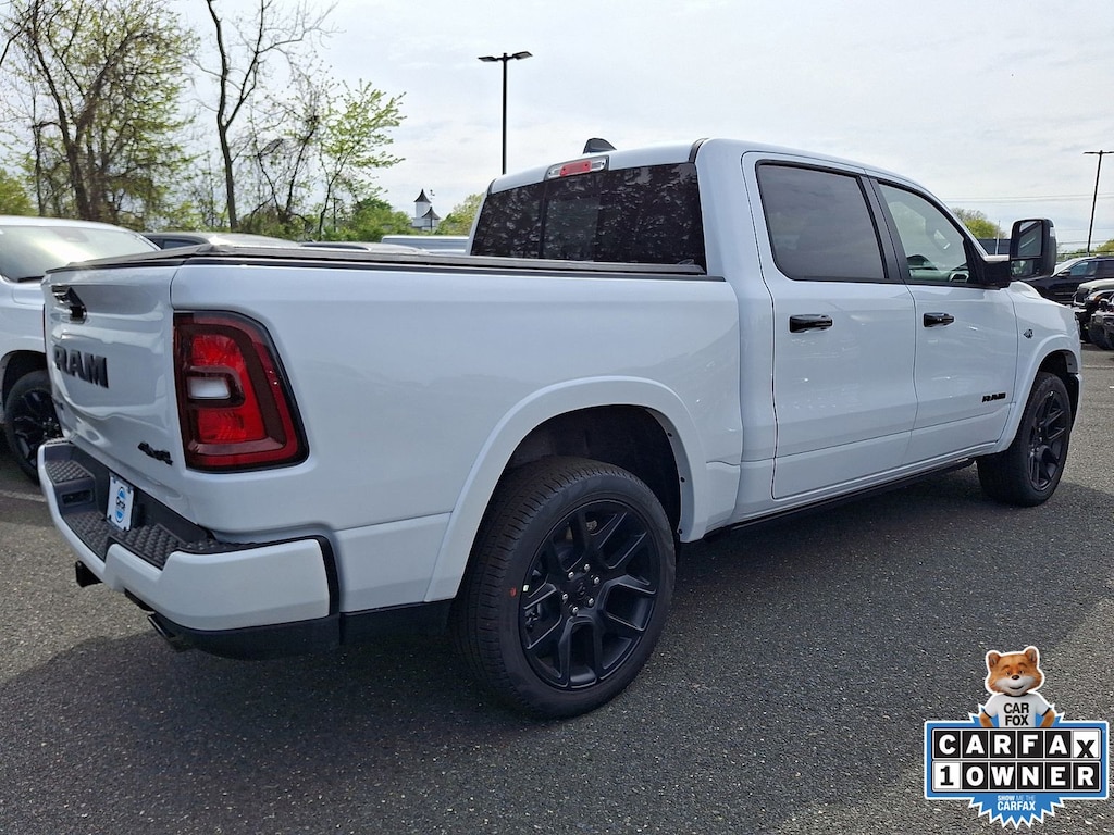New 2026 Ram 1500 LARAMIE CREW CAB 4X4 5'7 BOX Pickup
