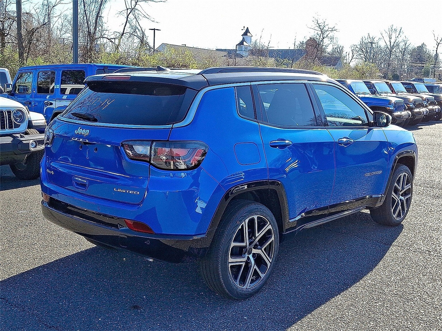 2025 Jeep Compass Limited photo 4