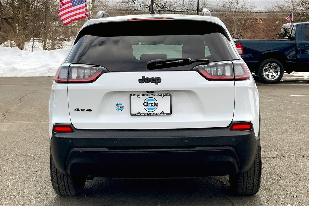 Used 2019 Jeep Cherokee Latitude Plus 4x4 SUV