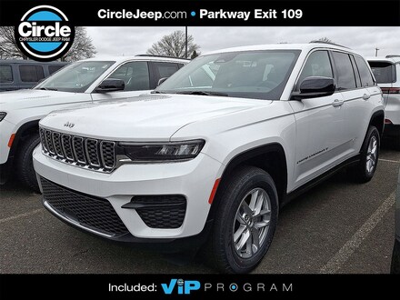 2025 Jeep Grand Cherokee LAREDO X 4X4 Sport Utility