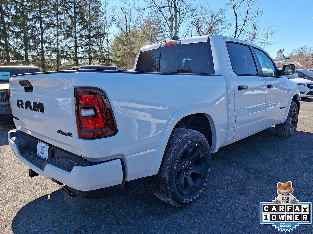 New 2026 Ram 1500 BIG HORN CREW CAB 4X4 5'7 BOX Pickup