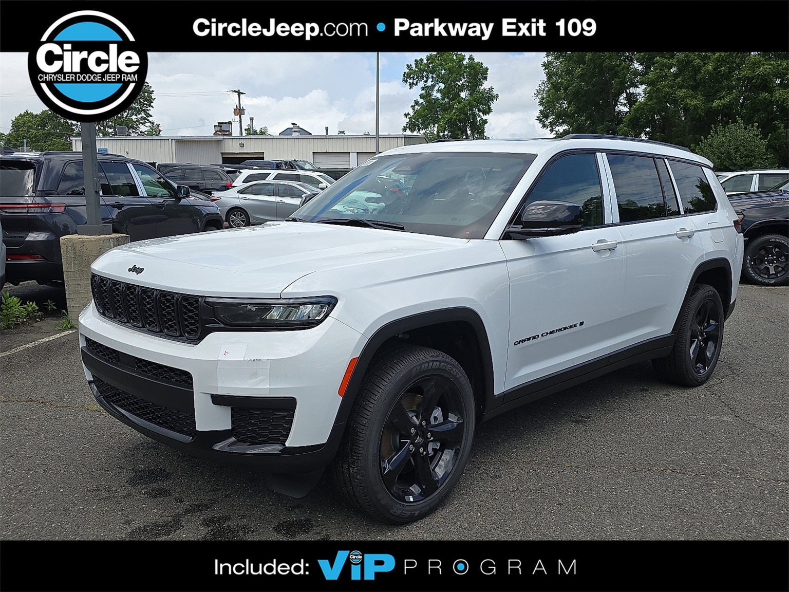 2025 Jeep Grand Cherokee L Altitude's photo