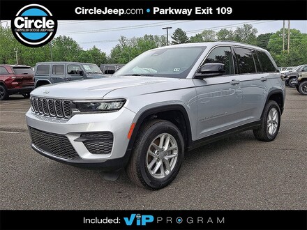 2025 Jeep Grand Cherokee LAREDO X 4X4 Sport Utility
