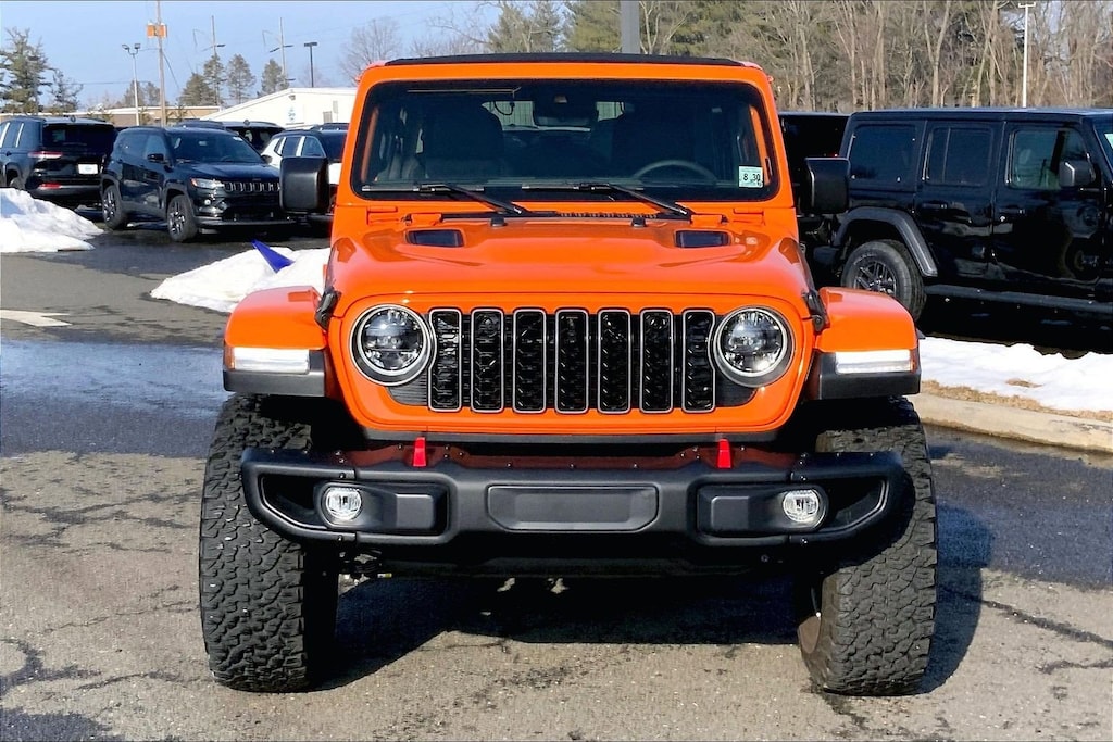 Used 2025 Jeep Wrangler Rubicon SUV
