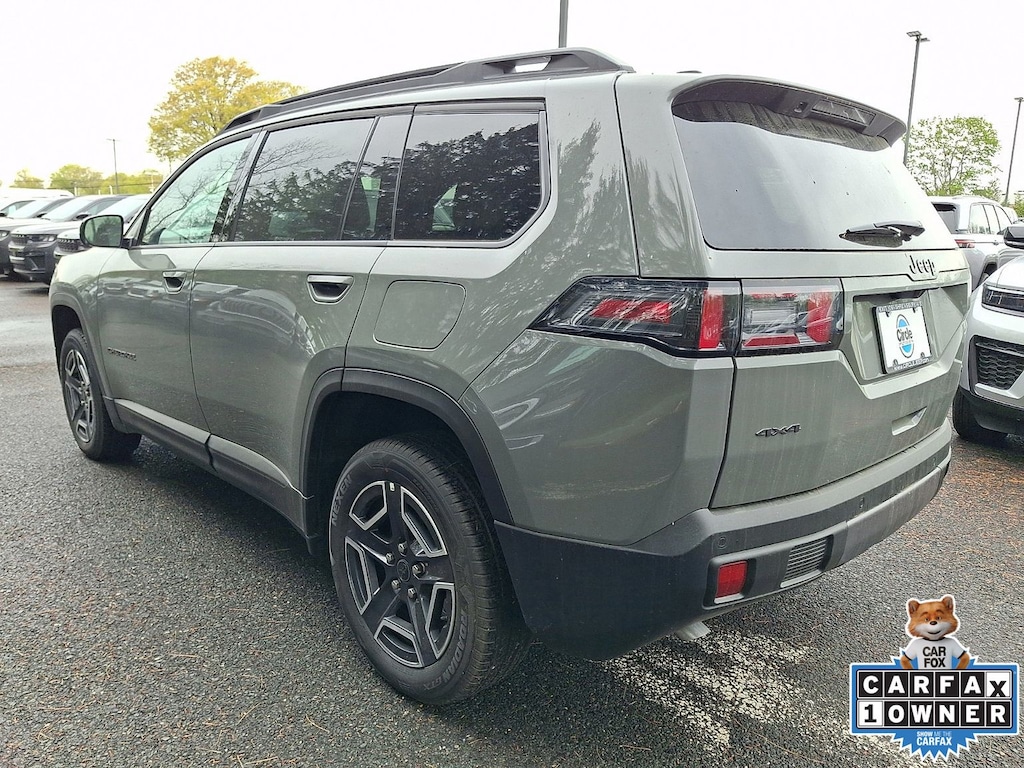 New 2026 Jeep Cherokee LAREDO 4X4 Sport Utility