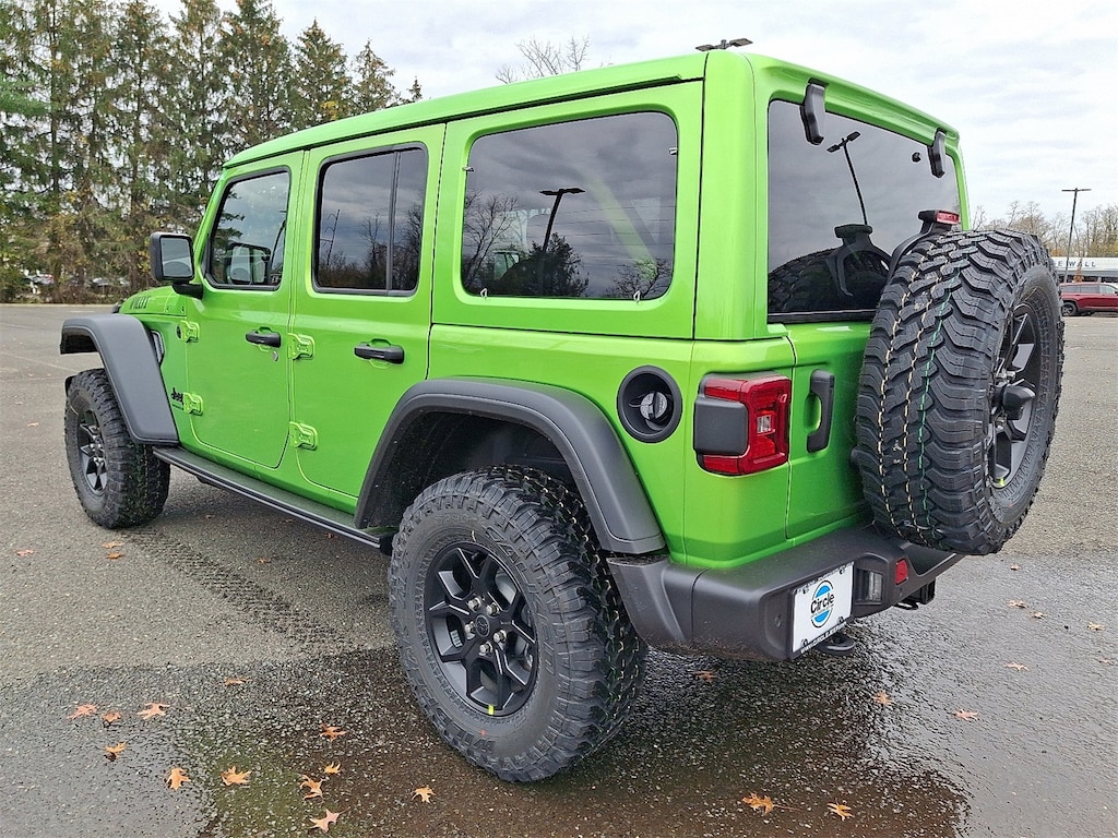 New 2026 Jeep Wrangler 4-DOOR WILLYS Sport Utility