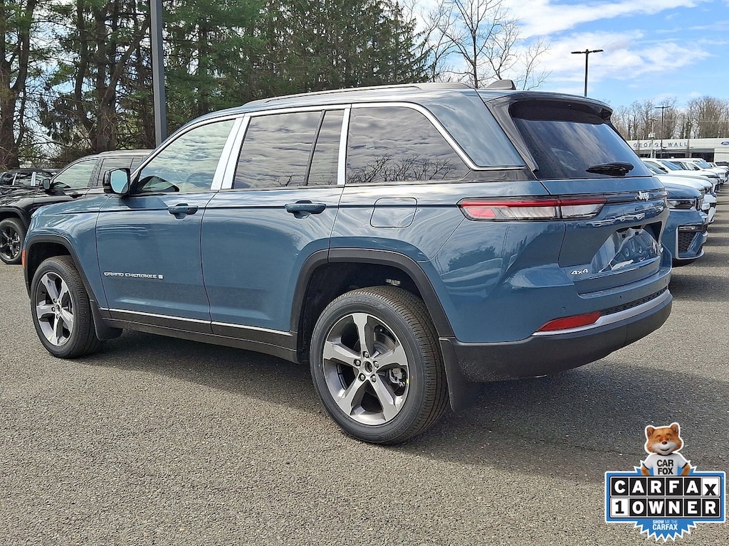 New 2026 Jeep Grand Cherokee LIMITED 4X4 Sport Utility