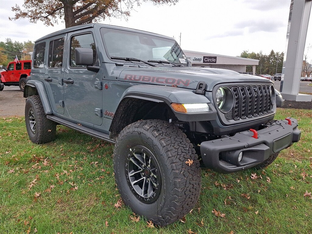 New 2026 Jeep Wrangler 4-DOOR RUBICON X Sport Utility