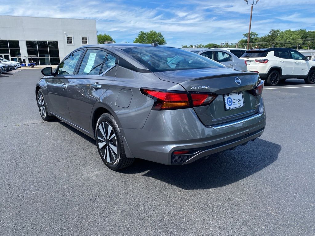 2021 Nissan Altima SV - Photo 8