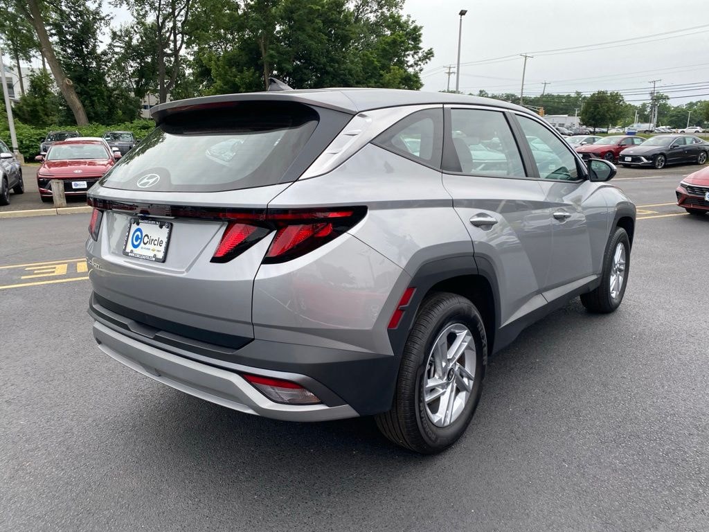 New 2026 Hyundai Tucson SE AWD SUV