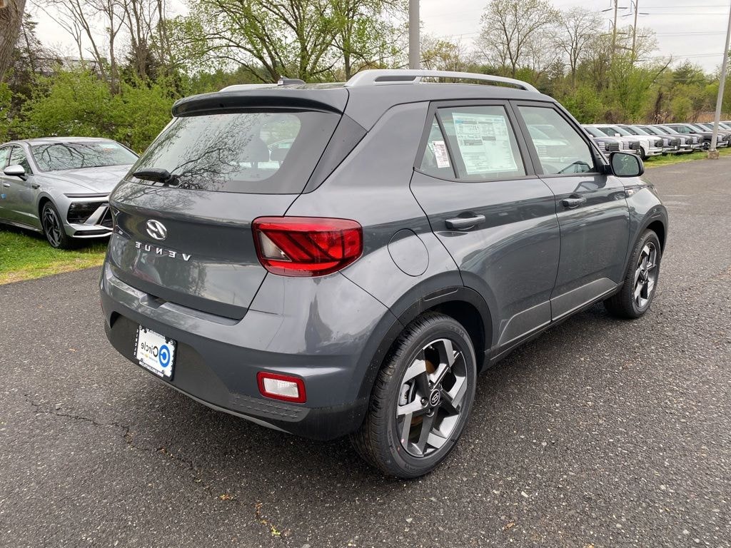 New 2026 Hyundai Venue SEL SUV